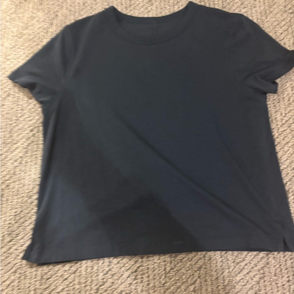 Lululemon Athletica Navy Short Sleeve Tee